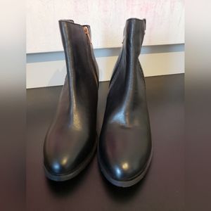 MADDISON leather Dacia boots sz 41